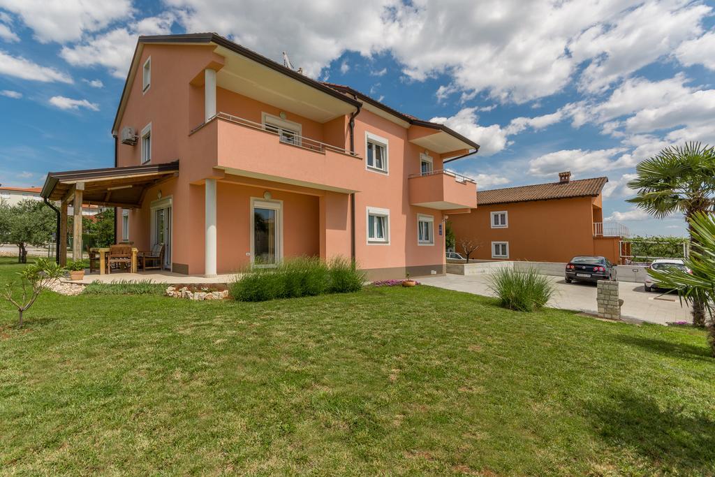 Guest House Gloria Novigrad Istria Exteriér fotografie