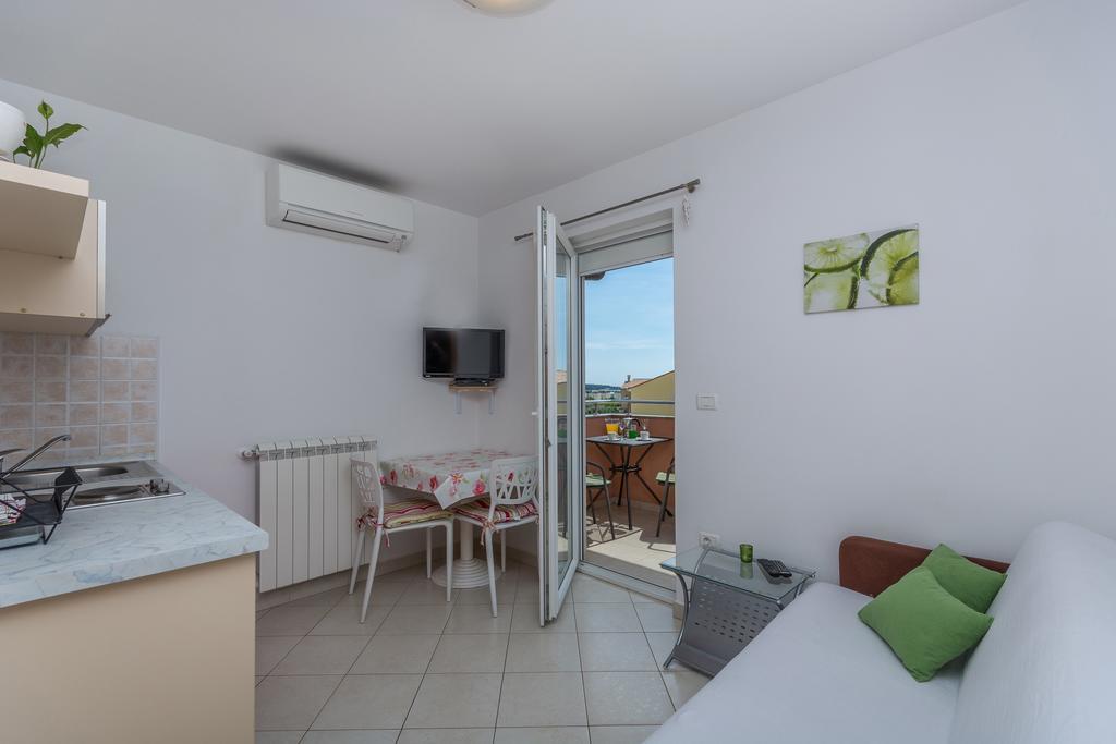 Guest House Gloria Novigrad Istria Exteriér fotografie